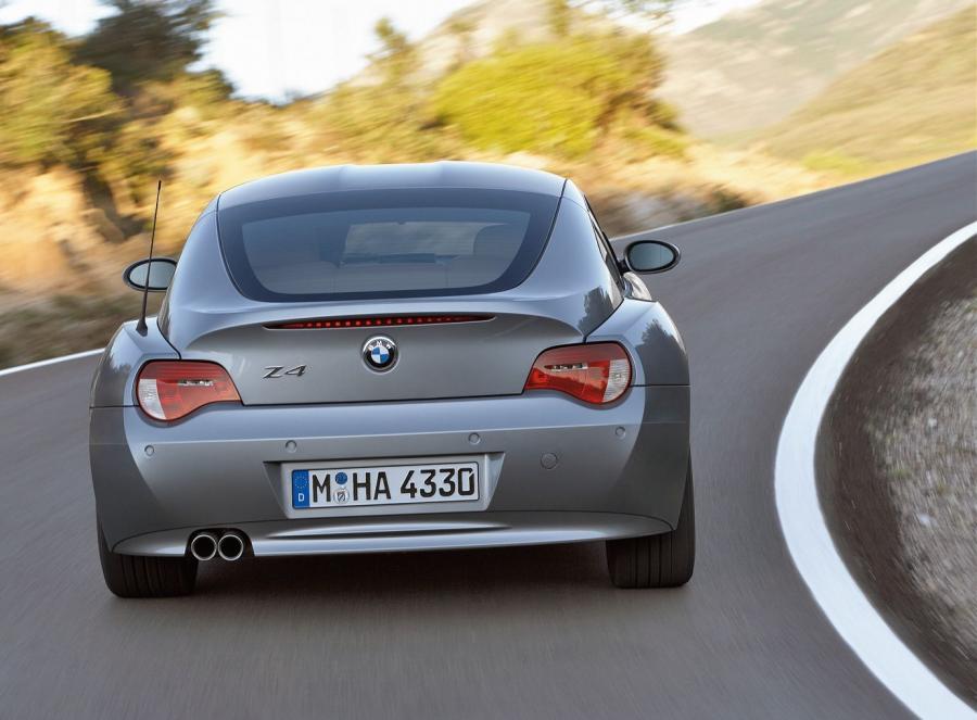  BMW Z4 Coupe 2006 года  (фото 20 из 49)